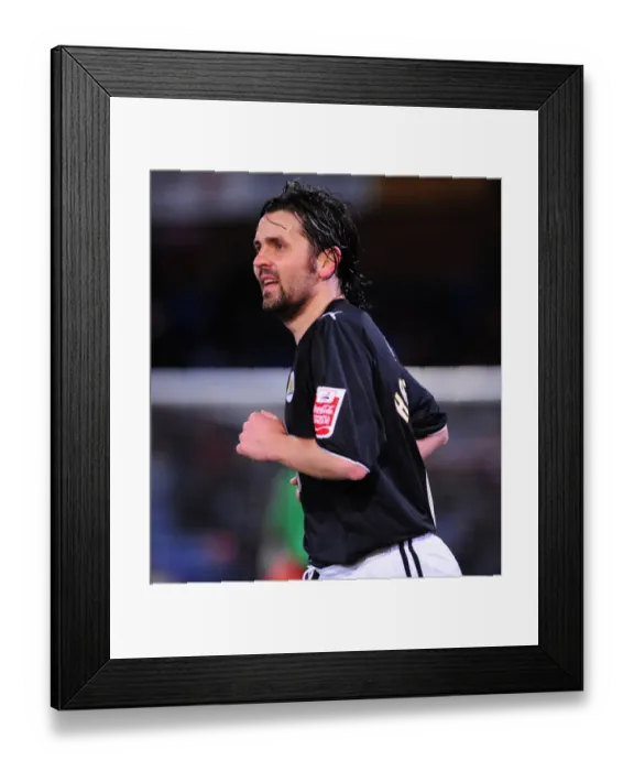Framed Print : Championship Showdown: Paul Hartley vs. Crystal Palace at Selhurst Park, 2010 Framed Print : Championship Showdown: Paul Hartley vs. Crystal Palace at Selhurst Park, 2010
