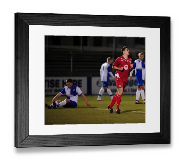 Framed Print : Bristol Derby: Season 09-10 - Bristol City vs. Bristol Rovers Framed Print : Bristol Derby: Season 09-10 - Bristol City vs. Bristol Rovers
