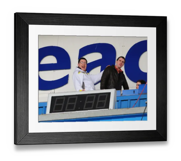 Framed Print : A Football Rivalry: Reading vs. Bristol City - Season 09-10 Framed Print : A Football Rivalry: Reading vs. Bristol City - Season 09-10