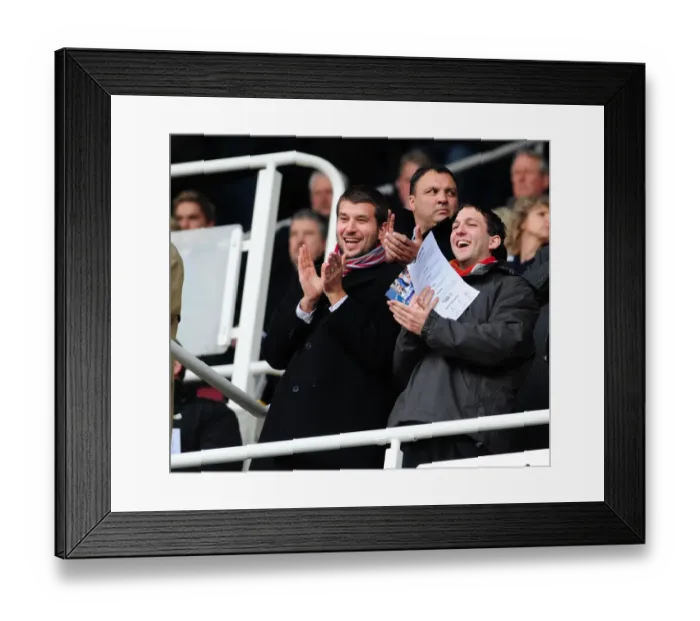 Framed Print : Bristol City vs. Reading: A Football Rivalry - Season 09-10 Framed Print : Bristol City vs. Reading: A Football Rivalry - Season 09-10