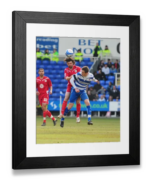 Framed Print : Clash in the Sky: Hartley vs. Sigurdsson in the Championship Battle, Reading vs. Bristol City (13 / 03 / 2010) Framed Print : Clash in the Sky: Hartley vs. Sigurdsson in the Championship Battle, Reading vs. Bristol City (13 / 03 / 2010)