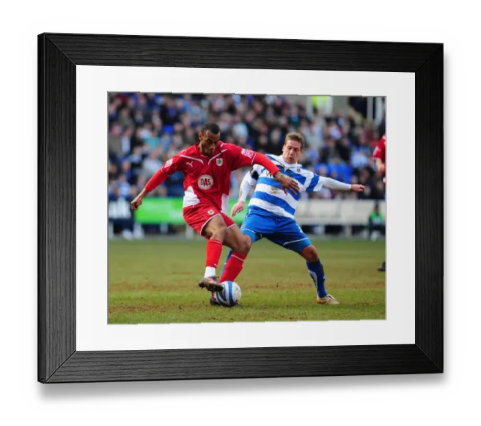 Framed Print : Battling for Supremacy: Haynes vs. Howard in the Championship Clash between Reading and Bristol City (13 / 03 / 2010) Framed Print : Battling for Supremacy: Haynes vs. Howard in the Championship Clash between Reading and Bristol City (13 / 03 / 2010)