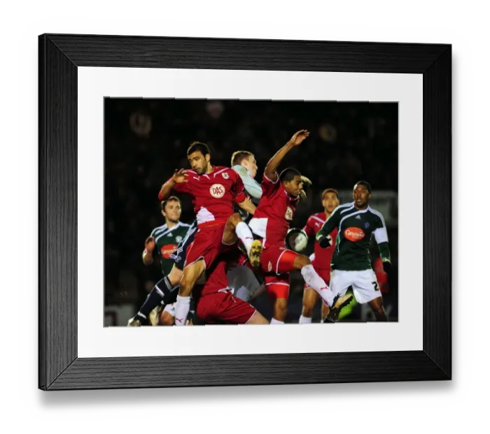 Framed Print : David Stockdale: Clearing Plymouth's Threat in Championship Football - Bristol City vs Plymouth Argyle, 16-03-2010 Framed Print : David Stockdale: Clearing Plymouth's Threat in Championship Football - Bristol City vs Plymouth Argyle, 16-03-2010