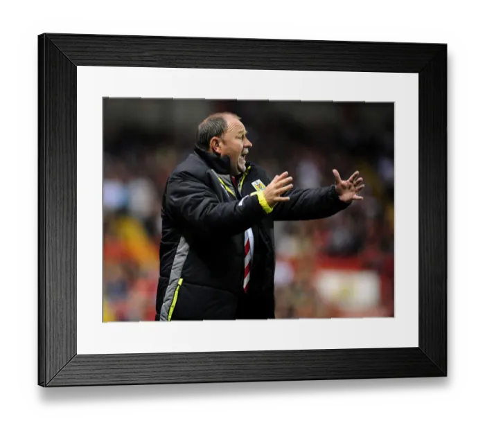 Framed Print : Gary Johnson: Manager of Bristol City Football Club, Championship 2010 Framed Print : Gary Johnson: Manager of Bristol City Football Club, Championship 2010