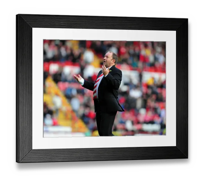 Framed Print : Gary Johnson Leads Bristol City Against Sheffield Wednesday in Championship Clash - 09 / 03 / 2010