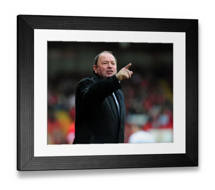 Framed Print : Gary Johnson and Bristol City Take on Preston North End in Championship Clash (09 / 03 / 2010)