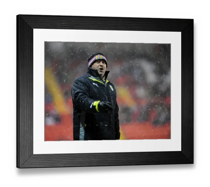 Framed Print : Gary Johnson: Leading Bristol City in Championship Action - March 2010 Framed Print : Gary Johnson: Leading Bristol City in Championship Action - March 2010