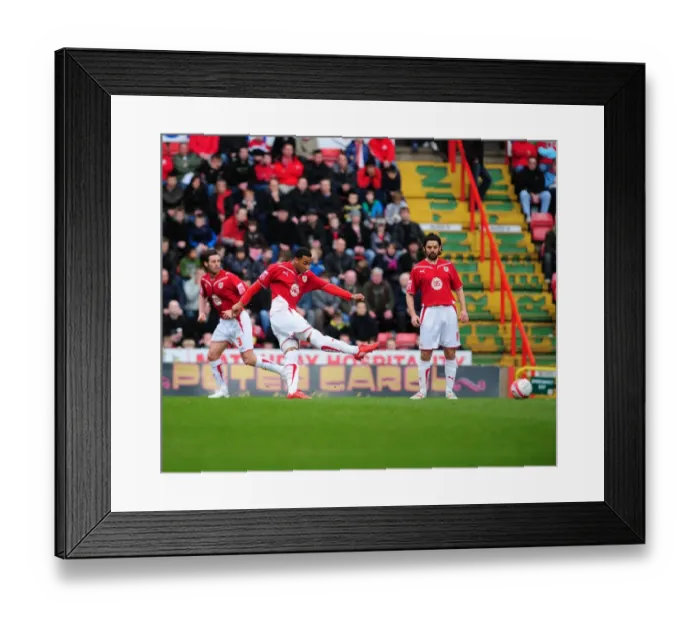 Framed Print : Bristol City's Nicky Maynard Scores Free-Kick Goal Against Newcastle United in 2010 Championship Match Framed Print : Bristol City's Nicky Maynard Scores Free-Kick Goal Against Newcastle United in 2010 Championship Match
