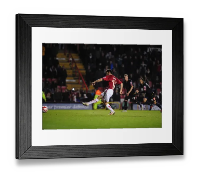 Framed Print : Paul Hartley's Fifth Penalty Goal: Bristol City's Championship Victory over Barnsley (23 / 03 / 2010) Framed Print : Paul Hartley's Fifth Penalty Goal: Bristol City's Championship Victory over Barnsley (23 / 03 / 2010)