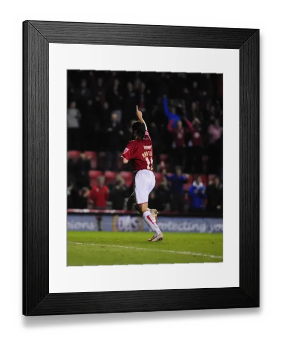 Framed Print : Bristol City's Paul Hartley Goal Celebration vs Barnsley (Championship, 23 / 03 / 2010) Framed Print : Bristol City's Paul Hartley Goal Celebration vs Barnsley (Championship, 23 / 03 / 2010)