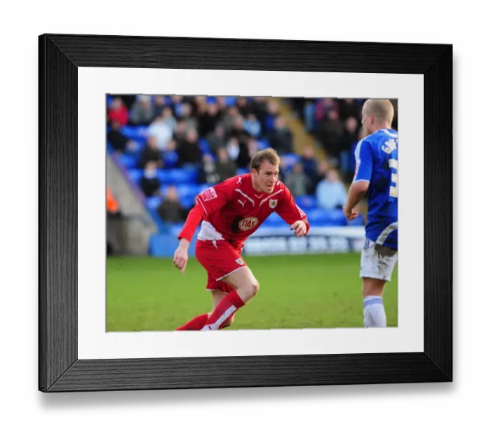Framed Print : David Clarkson's Thrilling Goal Celebration: Peterborough vs. Bristol City (Championship, 2010) Framed Print : David Clarkson's Thrilling Goal Celebration: Peterborough vs. Bristol City (Championship, 2010)