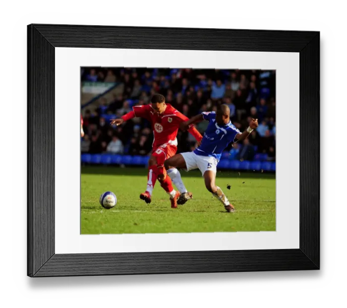 Framed Print : Bristol City's Nicky Maynard vs. Peterborough's Gabriel Zakuani: A Championship Battle Framed Print : Bristol City's Nicky Maynard vs. Peterborough's Gabriel Zakuani: A Championship Battle
