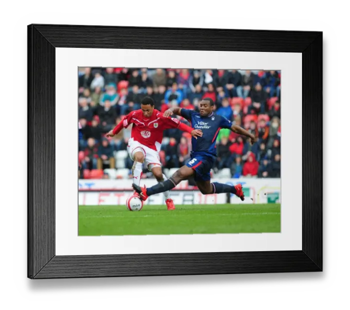 Framed Print : Nicky Maynard vs. Wes Morgan: A Championship Battle at Ashton Gate, 2010 - Bristol City vs. Nottingham Forest Framed Print : Nicky Maynard vs. Wes Morgan: A Championship Battle at Ashton Gate, 2010 - Bristol City vs. Nottingham Forest