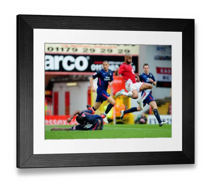 Framed Print : Wes Morgan Stops Danny Haynes: Championship Showdown at Ashton Gate, April 2010 Framed Print : Wes Morgan Stops Danny Haynes: Championship Showdown at Ashton Gate, April 2010