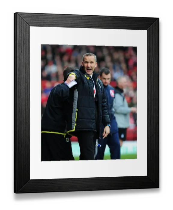 Framed Print : Keith Millen Takes Charge: Bristol City vs Nottingham Forest in Championship Showdown at Ashton Gate (03 / 04 / 2010)