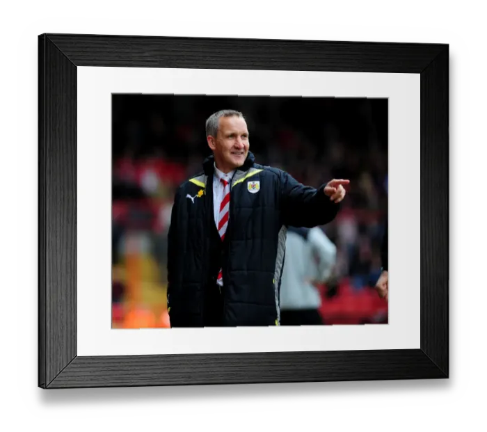 Framed Print : Keith Millen Leads Bristol City in Championship Clash Against Nottingham Forest at Ashton Gate, 03 / 04 / 2010 Framed Print : Keith Millen Leads Bristol City in Championship Clash Against Nottingham Forest at Ashton Gate, 03 / 04 / 2010