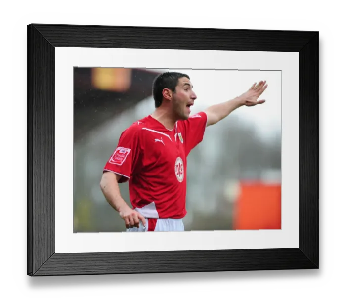 Framed Print : Bradley Orr of Bristol City in Action Against Nottingham Forest, Championship Match, April 2010 Framed Print : Bradley Orr of Bristol City in Action Against Nottingham Forest, Championship Match, April 2010