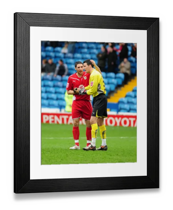 Framed Print : Bradley Orr of Bristol City Faces Off Against Stephen Henderson in Sheffield Wednesday vs. Bristol City Championship Clash, 05 / 04 / 2010 Framed Print : Bradley Orr of Bristol City Faces Off Against Stephen Henderson in Sheffield Wednesday vs. Bristol City Championship Clash, 05 / 04 / 2010