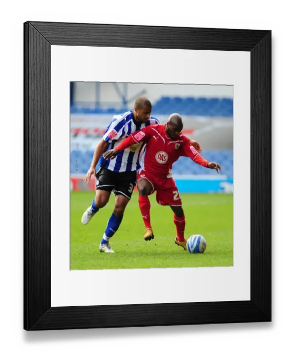 Framed Print : Battling for Supremacy: Jamal Campbell-Ryce vs. Tom Soares in Sheffield Wednesday vs. Bristol City Championship Clash