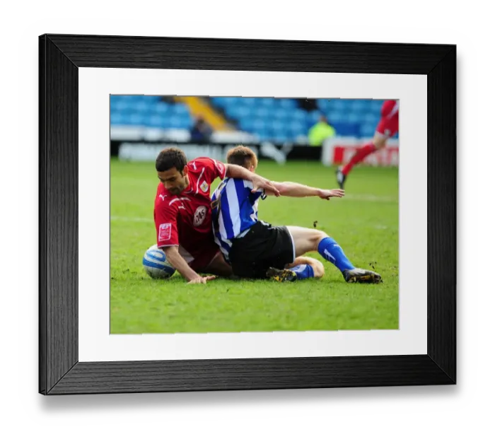 Framed Print : Battling for Championship Supremacy: Liam Fontaine vs. James O'Connor (March 16, 2010)
