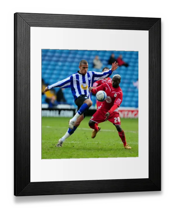 Framed Print : Championship Showdown: Campbell-Ryce vs. Tudgay's Intense Battle (05 / 04 / 2010)