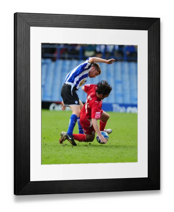 Framed Print : Paul Hartley Fouled by James O'Connor: Sheffield Wednesday vs. Bristol City Championship Clash (16th March 2010) Framed Print : Paul Hartley Fouled by James O'Connor: Sheffield Wednesday vs. Bristol City Championship Clash (16th March 2010)