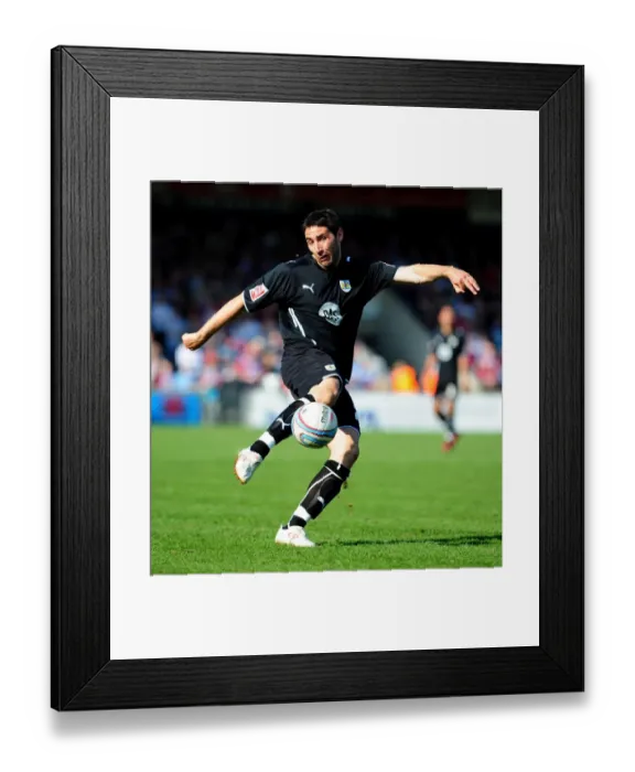 Framed Print : Bradley Orr's Shot for Glory: Scunthorpe United vs. Bristol City, Championship 2010 Framed Print : Bradley Orr's Shot for Glory: Scunthorpe United vs. Bristol City, Championship 2010