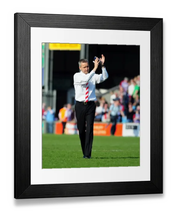Framed Print : Keith Millen Applauds Bristol City Fans at Scunthorpe United: 17-04-2010