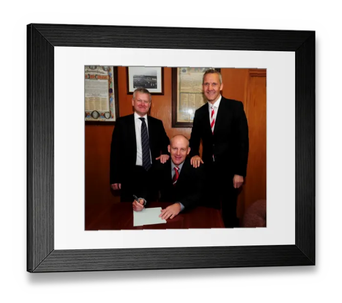 Framed Print : New Manager Steve Coppell's First Press Conference at Ashton Gate with Steve Lansdown and Keith Millen (Bristol City FC, Championship, 2010) Framed Print : New Manager Steve Coppell's First Press Conference at Ashton Gate with Steve Lansdown and Keith Millen (Bristol City FC, Championship, 2010)