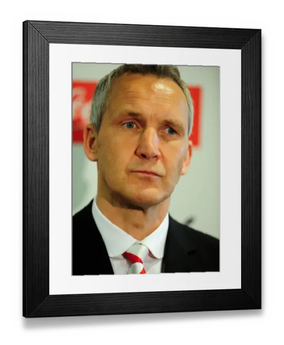 Framed Print : Keith Millen Takes Charge: Bristol City FC, Championship Match at Ashton Gate Stadium - 22 / 04 / 2010 (Steve Coppell's Absence)
