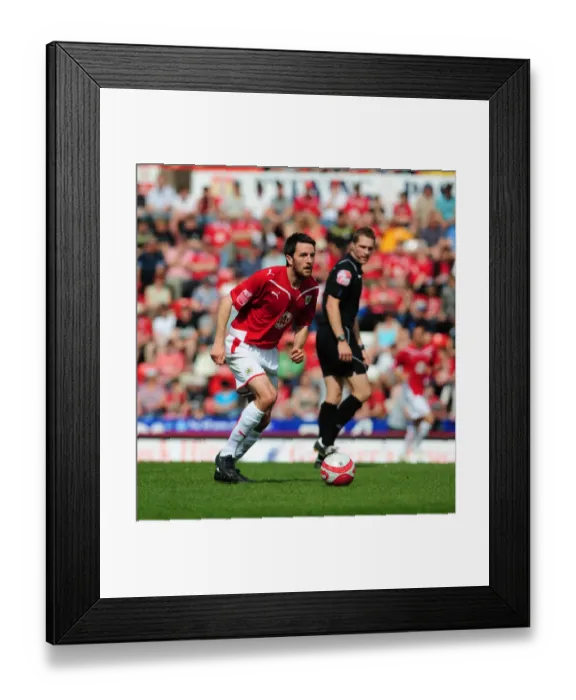 Framed Print : Bristol City vs Derby County: Cole Skuse in Championship Action at Ashton Gate Stadium (April 2010) Framed Print : Bristol City vs Derby County: Cole Skuse in Championship Action at Ashton Gate Stadium (April 2010)