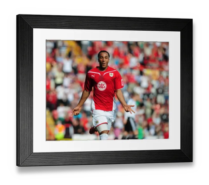 Framed Print : Bristol City's Nicky Maynard Reaches Milestone with Goal Celebration vs. Derby County (20 / 20 Season Tally) - Championship Match, April 24, 2010 - Ashton Gate Stadium