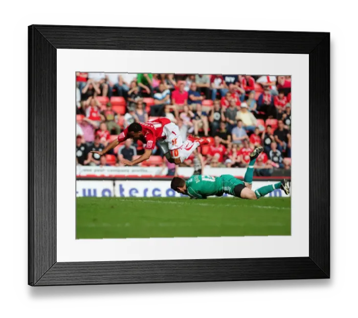 Framed Print : Nicky Maynard's Thwarted Goal: Derby's Saul Deeney Saves at Ashton Gate, 2010 Championship Match Framed Print : Nicky Maynard's Thwarted Goal: Derby's Saul Deeney Saves at Ashton Gate, 2010 Championship Match
