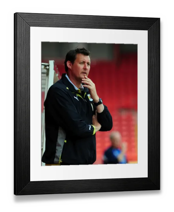 Framed Print : Dave Lee