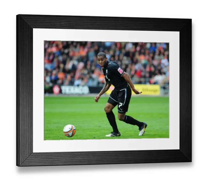 Framed Print : Marvin Elliott in Action: Blackpool vs. Bristol City, Championship 2010 Framed Print : Marvin Elliott in Action: Blackpool vs. Bristol City, Championship 2010