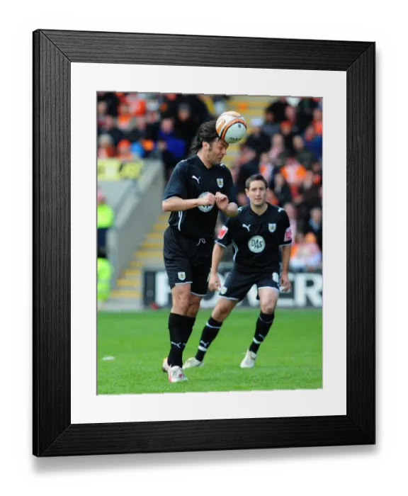 Framed Print : Paul Hartley of Bristol City in Action Against Blackpool, Championship Match, May 2010