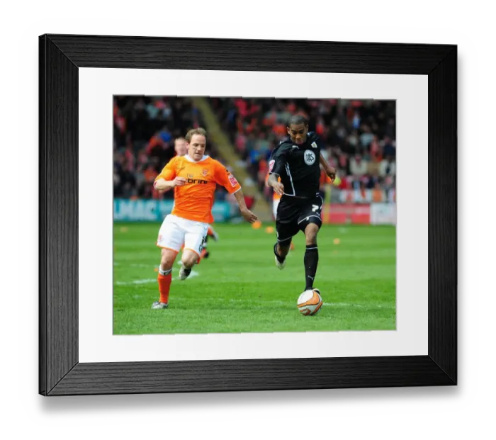 Framed Print : Battling for Supremacy: Vaughan vs. Elliott in the 2010 Championship Clash between Blackpool and Bristol City Framed Print : Battling for Supremacy: Vaughan vs. Elliott in the 2010 Championship Clash between Blackpool and Bristol City