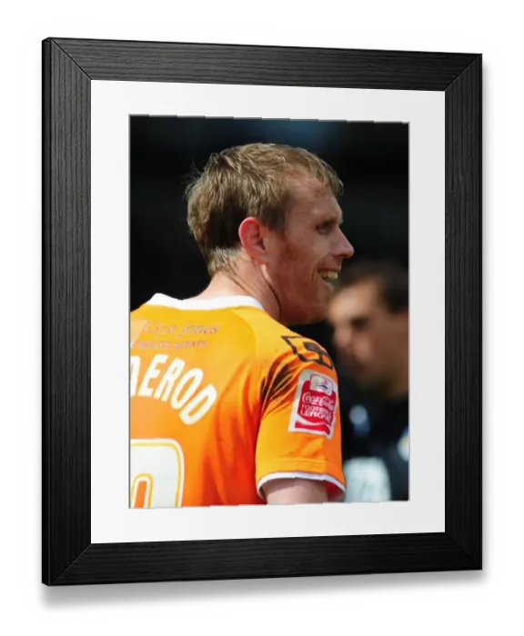 Framed Print : Brett Ormerod Scores for Blackpool Against Bristol City in Championship Match, 2010 Framed Print : Brett Ormerod Scores for Blackpool Against Bristol City in Championship Match, 2010