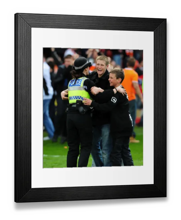Framed Print : Jubilant Blackpool Fans and Police: Unforgettable Championship Victory Celebration - Blackpool v Bristol City (2010)