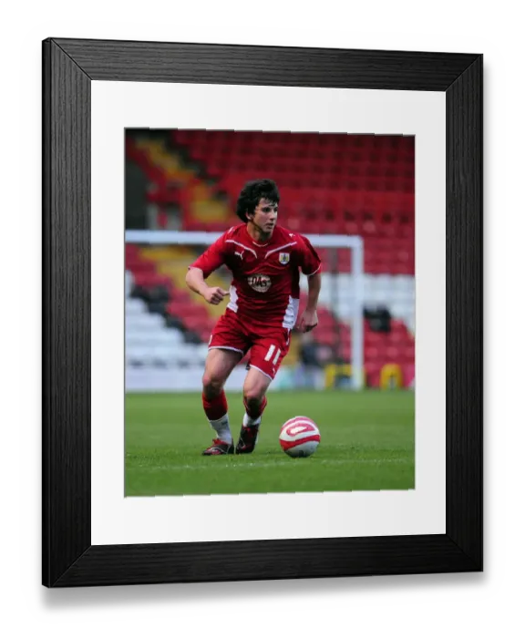 Framed Print : Glos Cup Clash: Bristol City vs Gloucester City - Season 09-10 Framed Print : Glos Cup Clash: Bristol City vs Gloucester City - Season 09-10