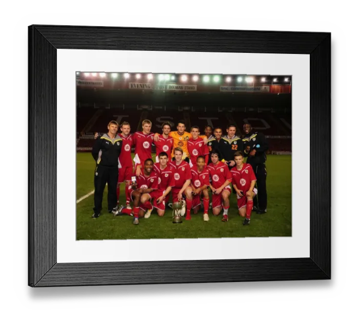 Framed Print : Bristol City vs Gloucester City: Glos Cup Clash, Season 09-10 Framed Print : Bristol City vs Gloucester City: Glos Cup Clash, Season 09-10