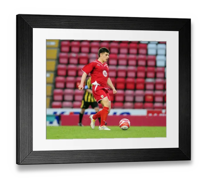 Framed Print : The Glos Cup Clash: Bristol City FC vs Gloucester City, Season 09-10 Framed Print : The Glos Cup Clash: Bristol City FC vs Gloucester City, Season 09-10