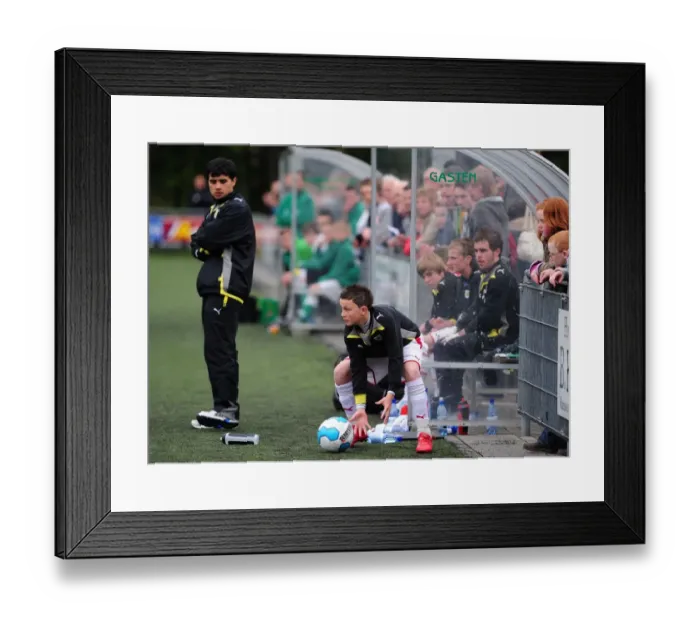 Framed Print : A Unified Front: Bristol City First Team at the Academy Tournament (Season 09-10) Framed Print : A Unified Front: Bristol City First Team at the Academy Tournament (Season 09-10)