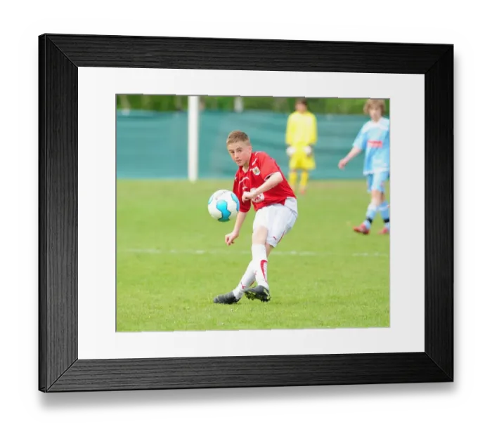 Framed Print : Bristol City First Team at the Academy Tournament (Season 09-10) Framed Print : Bristol City First Team at the Academy Tournament (Season 09-10)