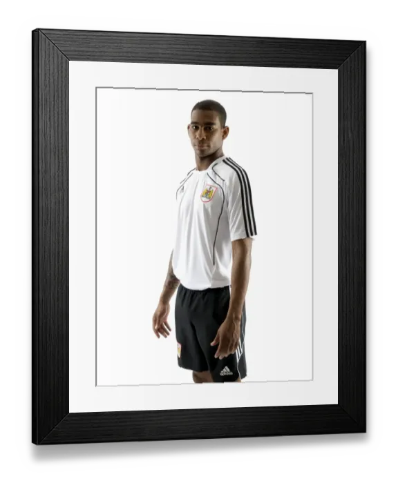 Framed Print : Bristol City First Team: 09-10 New Kit - Season's Fresh Look Framed Print : Bristol City First Team: 09-10 New Kit - Season's Fresh Look