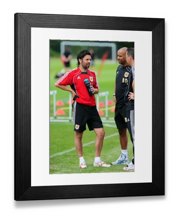 Framed Print : Bristol City's Paul Hartley in Action: Championship Footballer's Intense Pre-Season Training Framed Print : Bristol City's Paul Hartley in Action: Championship Footballer's Intense Pre-Season Training