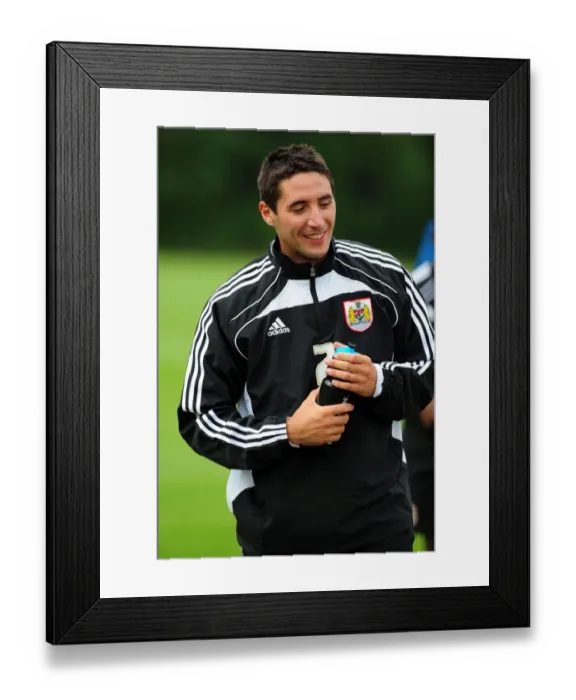 Framed Print : Bradley Orr of Bristol City in Championship Pre-Season Training