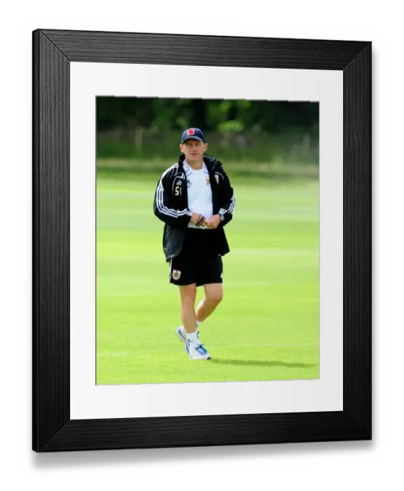 Framed Print : Steve Coppell: Conducting Bristol City's Pre-Season Training Framed Print : Steve Coppell: Conducting Bristol City's Pre-Season Training
