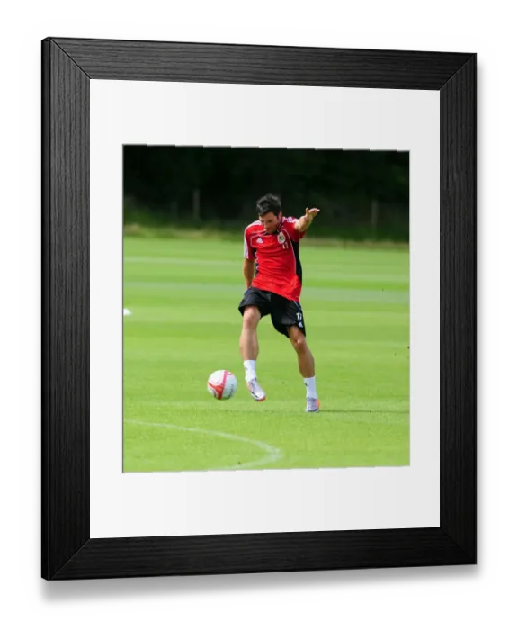 Framed Print : Ivan Sproule of Bristol City: Focused during Pre-Season Training