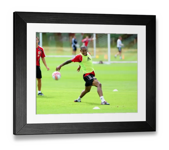 Framed Print : Bristol City First Team: Preparing for the 2010-11 Season - Intense Pre-Season Training Framed Print : Bristol City First Team: Preparing for the 2010-11 Season - Intense Pre-Season Training
